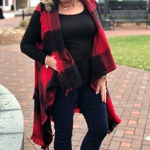 Black &red cardigan
